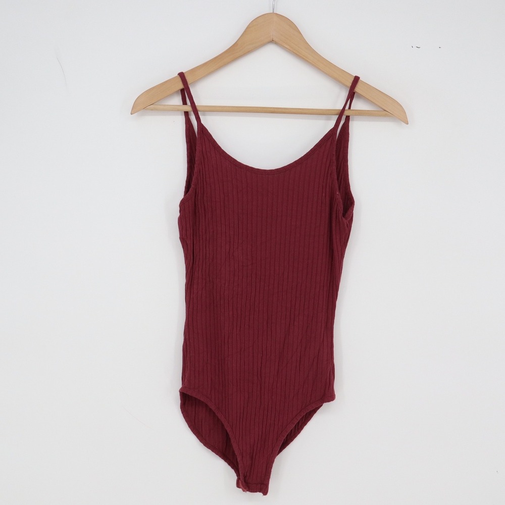 Out From Under Bodysuit Womens Medium Ribbed Knit Burgundy Spaghetti Strap